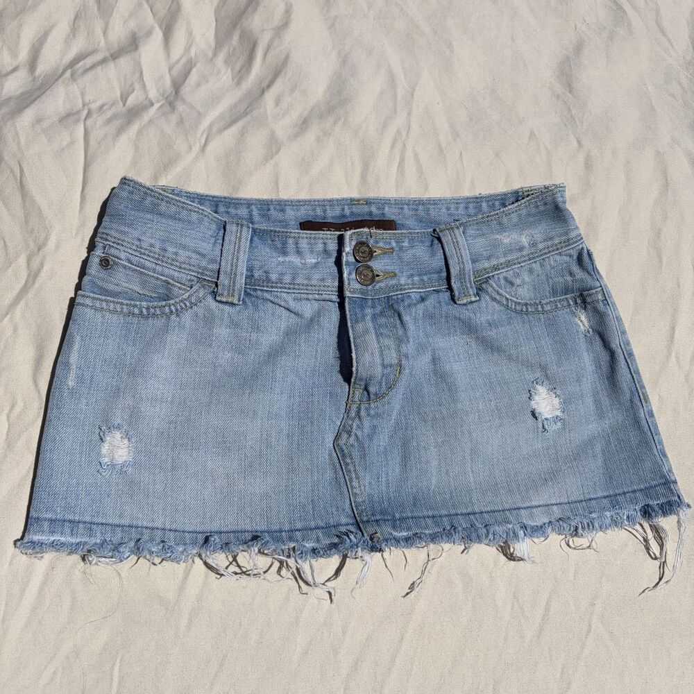 Y2K Hollister Low Rise Micro Mini Denim Skirt Raw Hem Button Women's Size 1